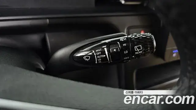 Hyundai Staria 2025 — Şəkil 9/20