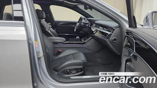 Audi A8 2021 — Photo 15/20
