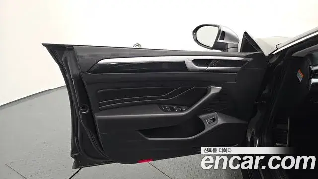 Volkswagen Arteon 2022 — Şəkil 15/34