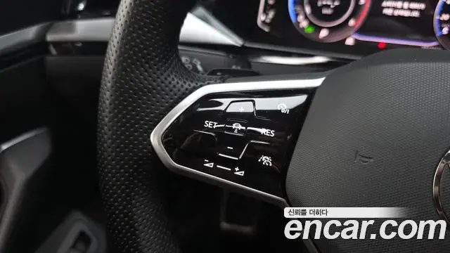 Volkswagen Arteon 2022 — Şəkil 31/34