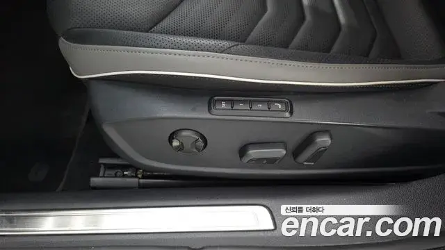 Volkswagen Arteon 2022 — Şəkil 17/34