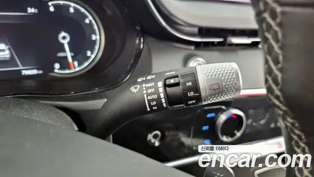 Genesis GV70 2021 — Şəkil 22/30