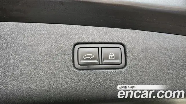 Genesis GV70 2021 — Şəkil 14/30
