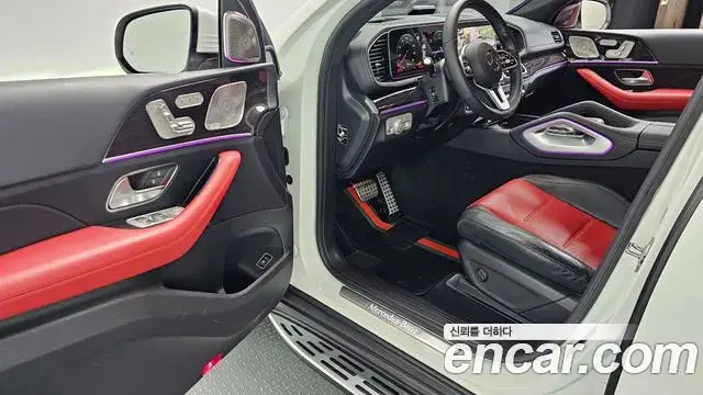 Mercedes-Benz GLE-Class 2023 — Фото 10/20