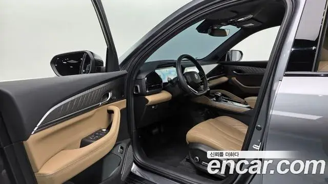 Renault Samsung Grand Koleos 2025 — Photo 22/30