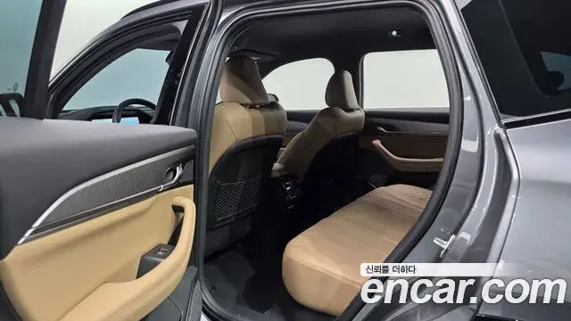 Renault Samsung Grand Koleos 2025 — Photo 9/30