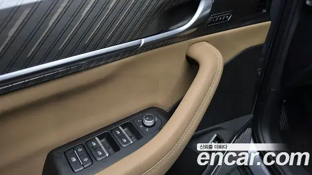 Renault Samsung Grand Koleos 2025 — Photo 28/30