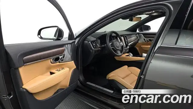 Volvo S90 2023 — Фото 8/20