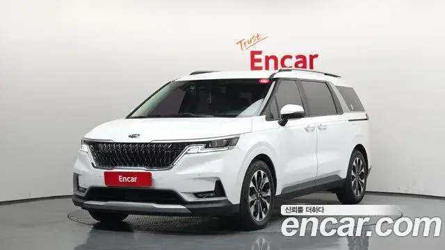 Kia Carnival 2020 — Фото 1/20