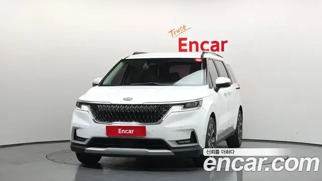 Kia Carnival 2020 — Фото 3/20