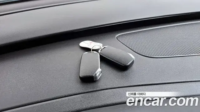 Kia Carnival 2020 — Фото 16/20