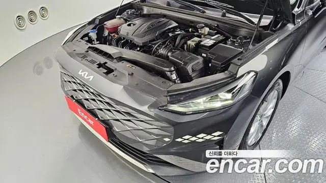 Kia K8 2022 — Photo 6/20
