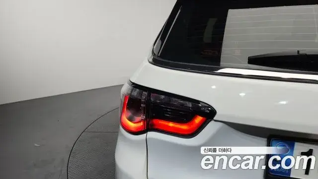 Jeep Compass 2021 — Şəkil 16/36