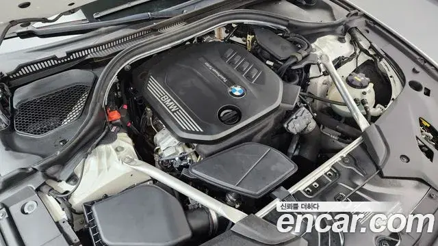 BMW 5 Series 2019 — Şəkil 20/20