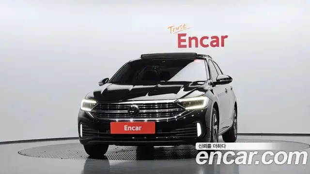 Volkswagen Jetta 2024 — Photo 10/32