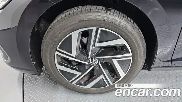Volkswagen Jetta 2024 — Photo 15/32