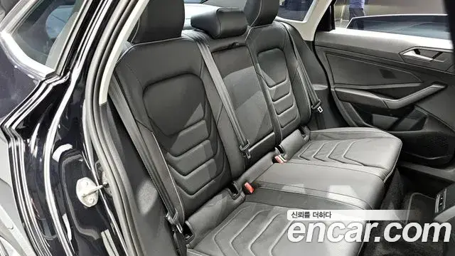Volkswagen Jetta 2024 — Photo 28/32