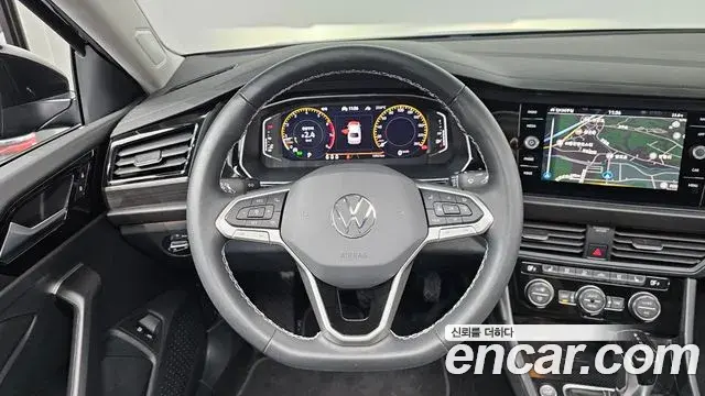 Volkswagen Jetta 2024 — Photo 14/32