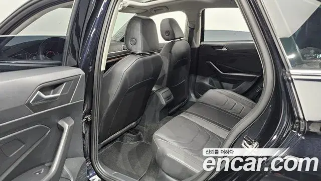 Volkswagen Jetta 2024 — Photo 8/32