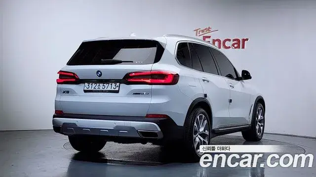 BMW X5 2019 — Şəkil 24/35