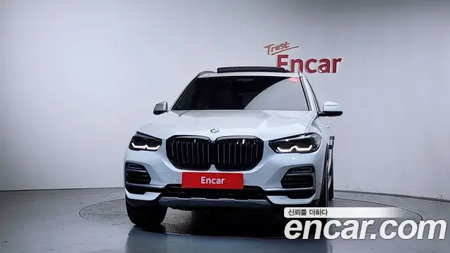 BMW X5 2019 — Şəkil 22/35