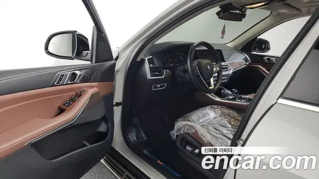 BMW X5 2019 — Şəkil 29/35