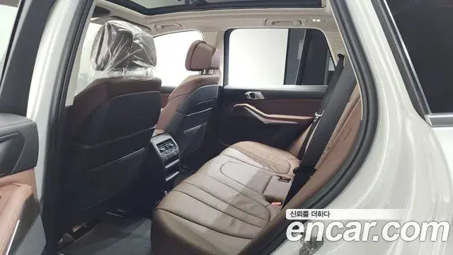 BMW X5 2019 — Şəkil 16/35