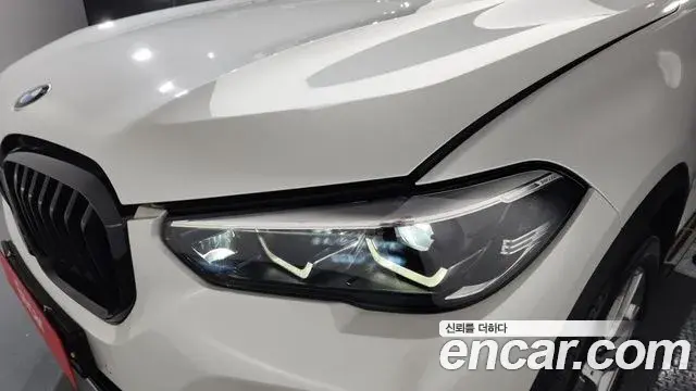 BMW X5 2019 — Şəkil 12/35