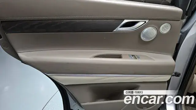 Genesis GV80 2020 — Şəkil 24/33