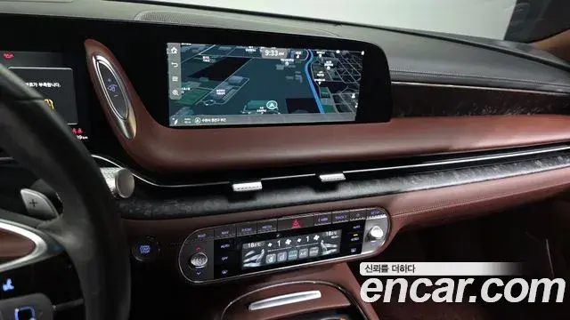 Genesis G90 2022 — Photo 22/38
