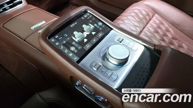 Genesis G90 2022 — Photo 5/38