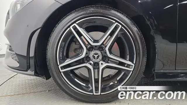 Mercedes-Benz CLA-Class 2021 — Фото 5/20