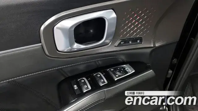 Kia Sorento 2020 — Photo 26/36