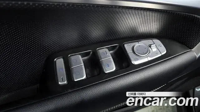Genesis G70 2018 — Şəkil 21/32