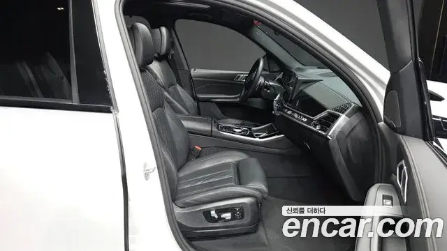 BMW X5 2025 — Photo 10/32