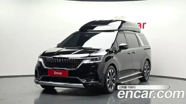 Kia Carnival 2021 — ფოტო 28/38