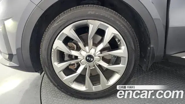 Kia Sorento 2021 — ფოტო 11/20