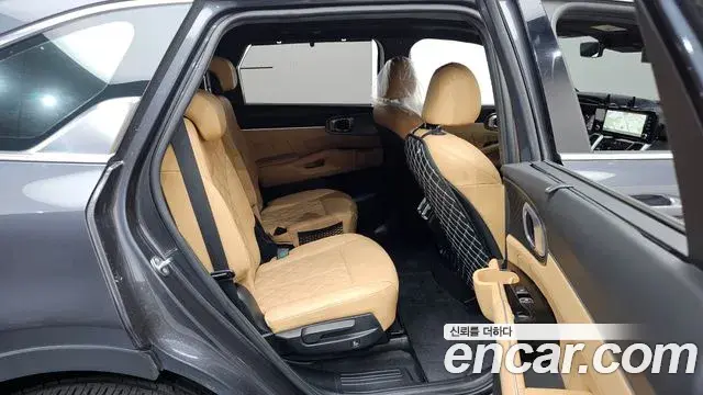 Kia Sorento 2021 — ფოტო 12/20