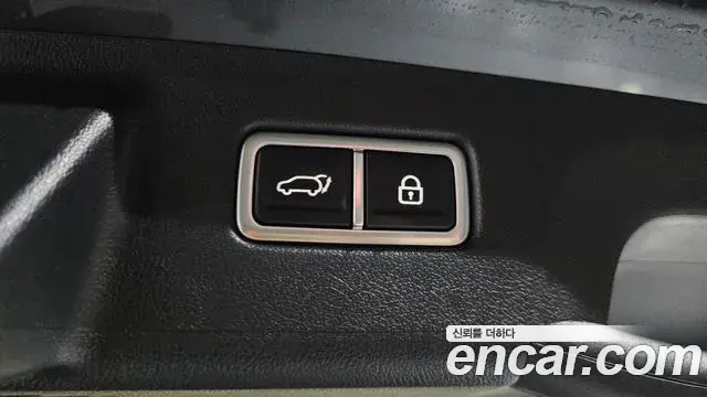 Kia Sorento 2021 — ფოტო 20/20