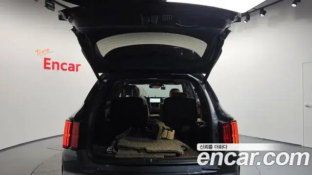 Kia Sorento 2021 — ფოტო 5/20