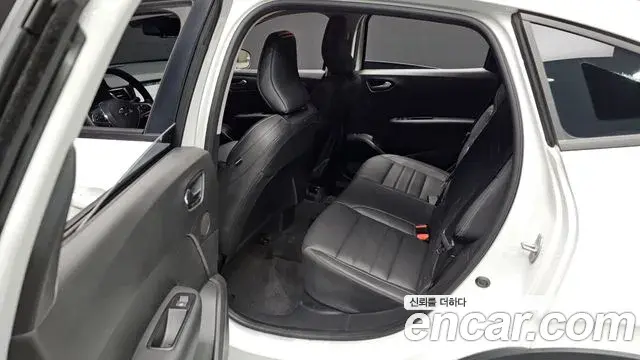 Renault Samsung XM3 2023 — Фото 11/20