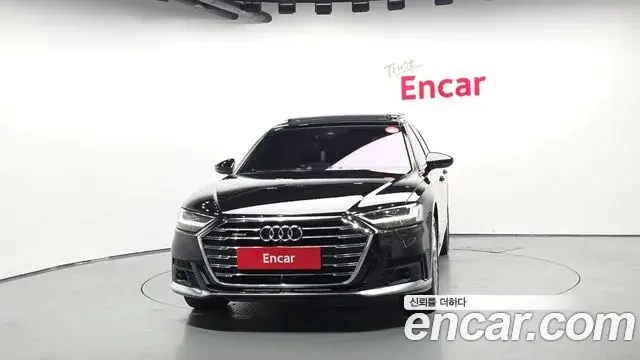 Audi A8 2021 — Photo 6/47
