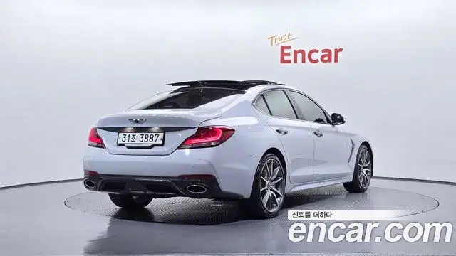 Genesis G70 2018 — Фото 2/20