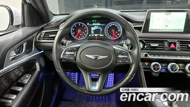 Genesis G70 2018 — Фото 13/20