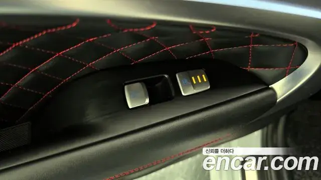 Genesis G70 2018 — Şəkil 24/30