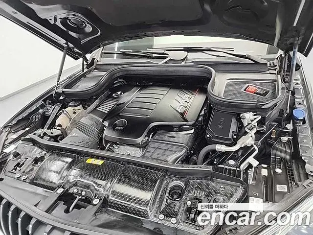 Mercedes-Benz GLE-Class 2023 — Фото 4/19