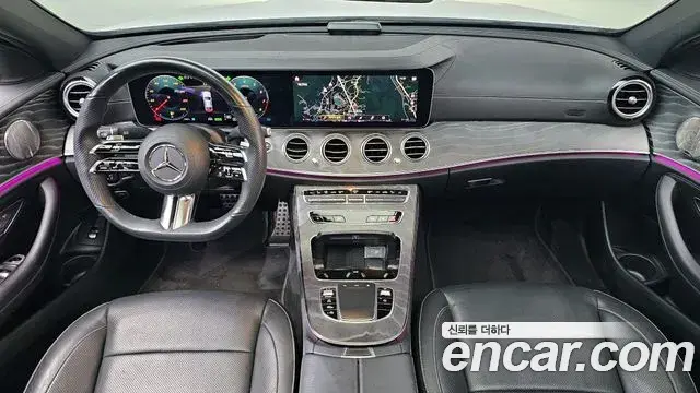 Mercedes-Benz E-Class 2022 — Фото 7/20