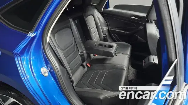 Volkswagen Jetta 2024 — Photo 24/31