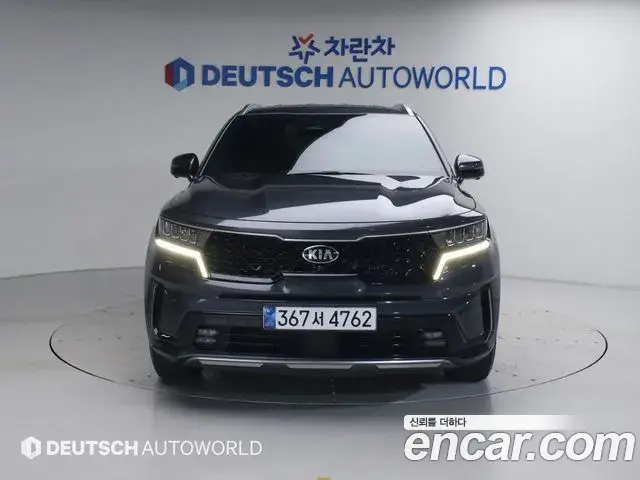 Kia Sorento 2021 — Фото 2/20