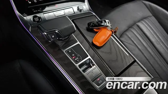 Audi A6 2022 — Photo 3/33